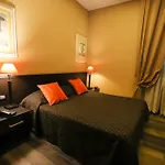 라티눔 4*