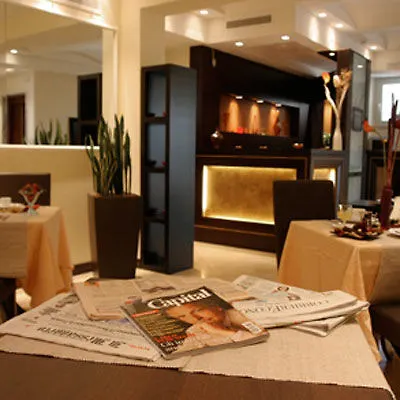 Latinum 4* רומא