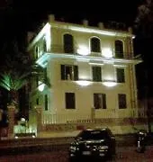 Latinum 4* רומא