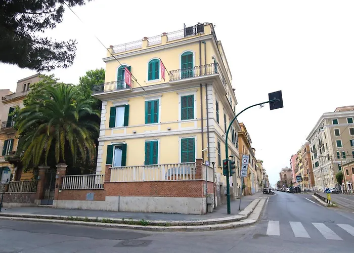 酒店 拉蒂努姆酒店 4*