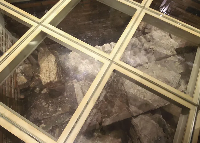 拉蒂努姆酒店 酒店