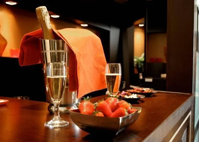 拉蒂努姆酒店 酒店 4*